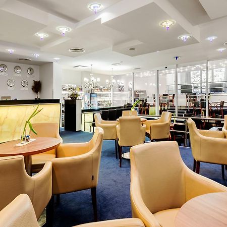 Hotel Saris Bardejov Luaran gambar