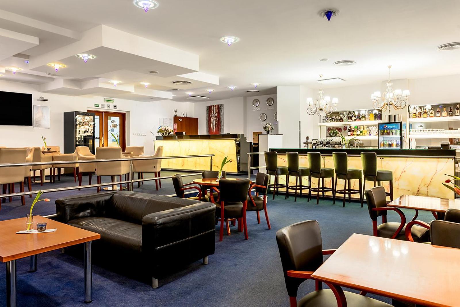 Hotel Saris Bardejov Luaran gambar