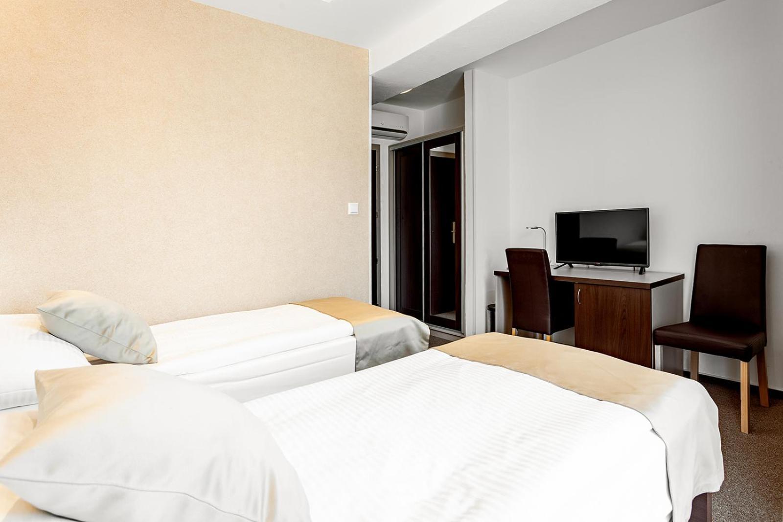 Hotel Saris Bardejov Luaran gambar