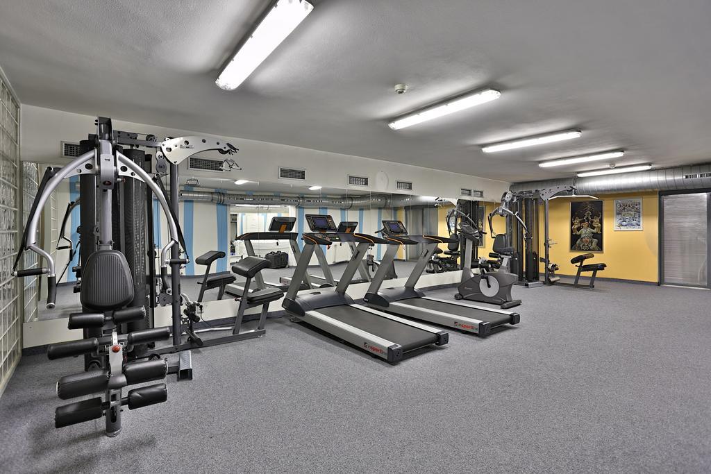 Hotel Saris Bardejov Luaran gambar