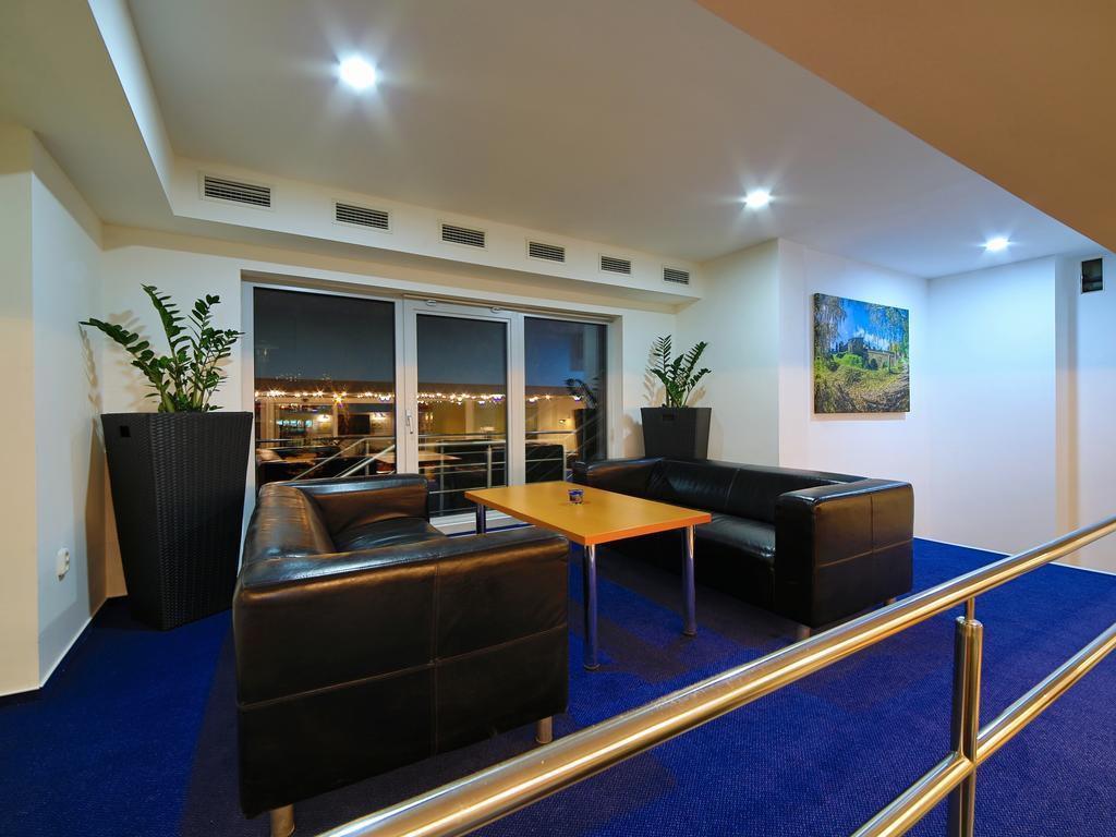 Hotel Saris Bardejov Luaran gambar